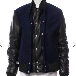 OAK Dark Blue and Black Bomber Jacket
Unisex (men’s small)